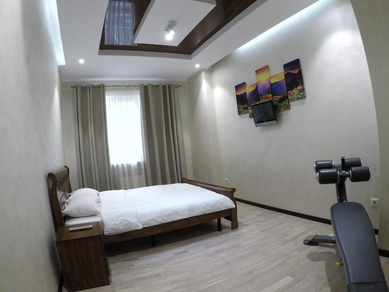 Apartment On Dragomirova Kiev Ngoại thất bức ảnh