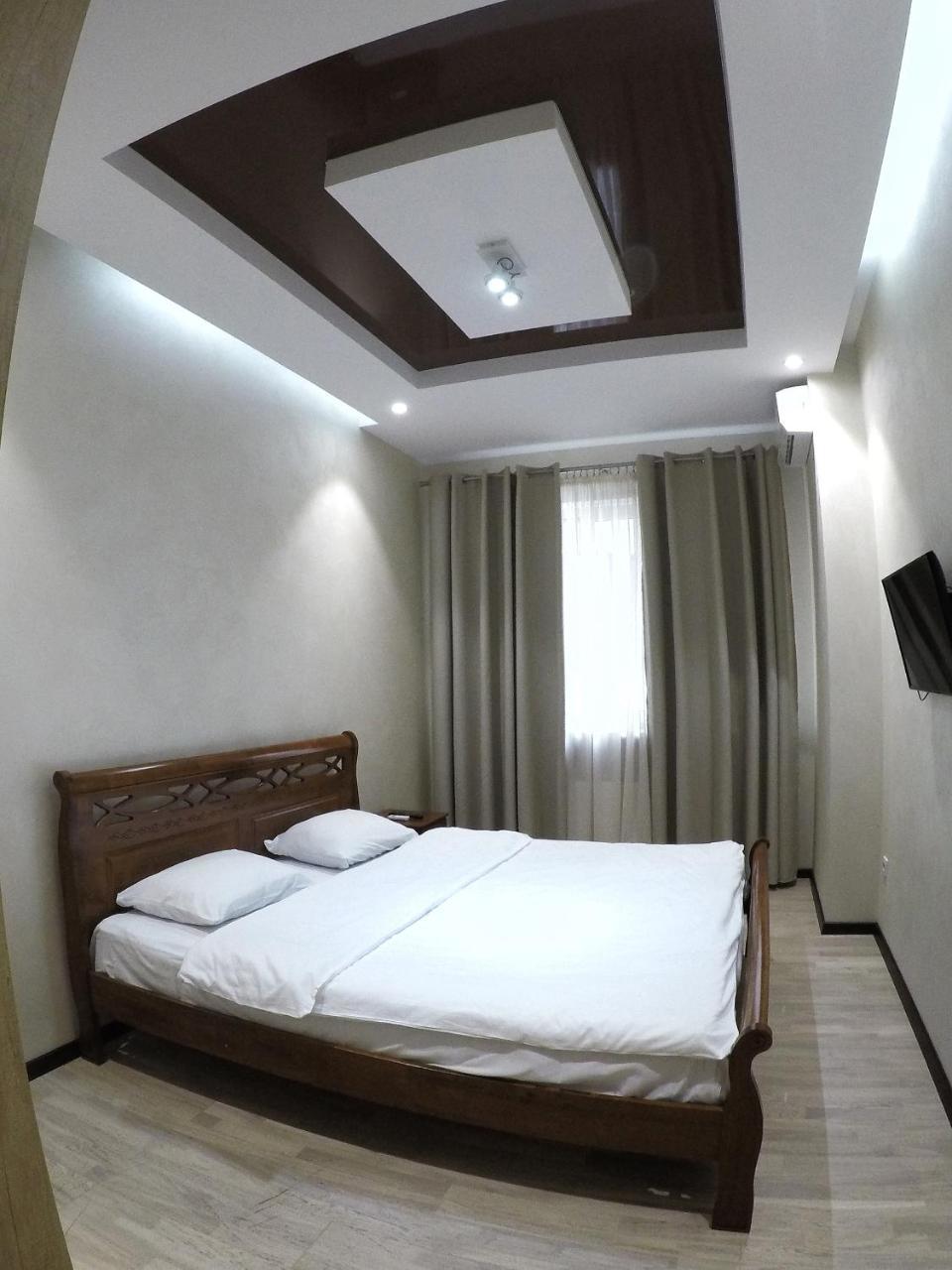 Apartment On Dragomirova Kiev Ngoại thất bức ảnh